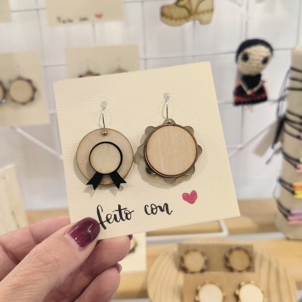 Pendientes San Cosmeiro y pandereta